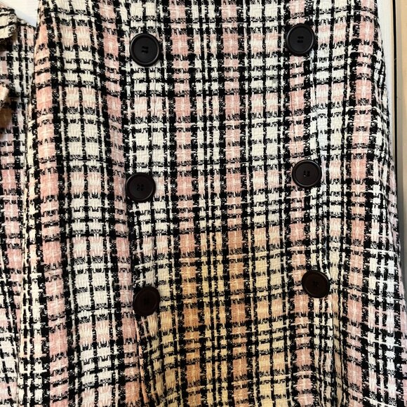 Light Suit - Picture 4 of 4